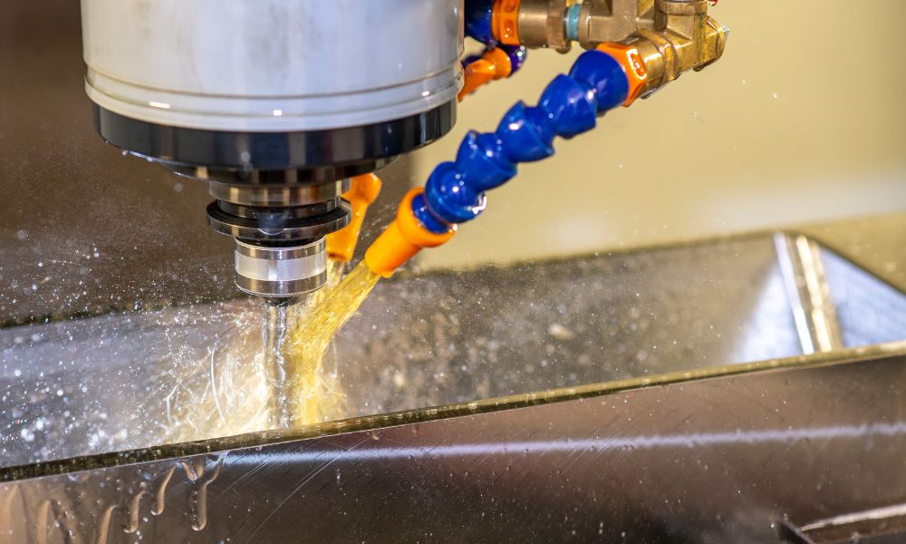 How To Choose the Right Cutting Fluid for Metal Work